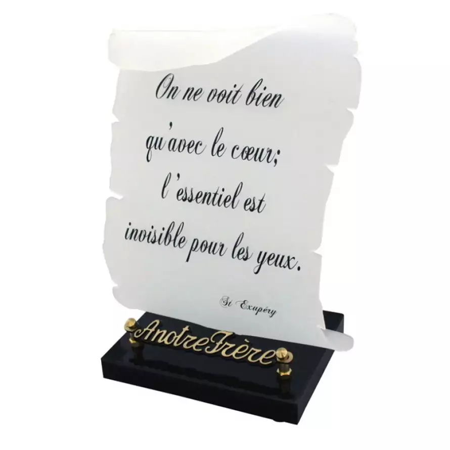 Plaque funéraire galbée