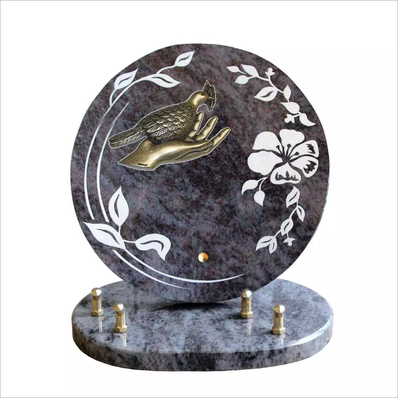 objet funeraire personnalisée, plaque gravee pour cimetiere, plaque funéraire avec fleurs