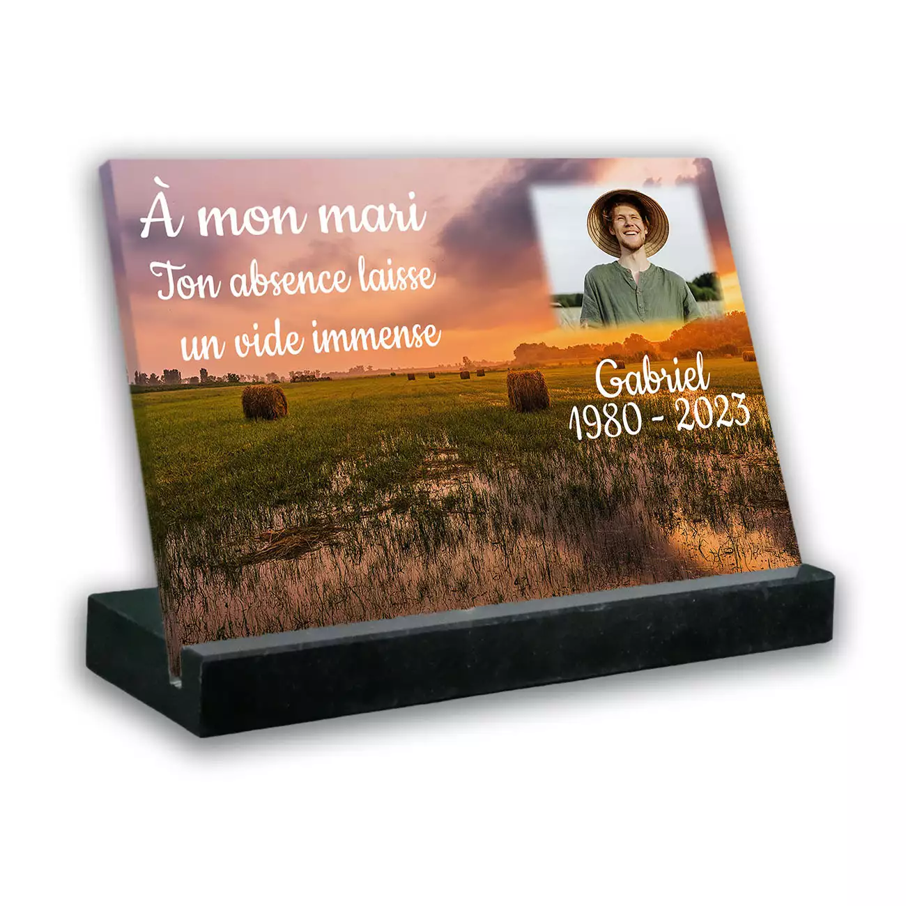 Plaque funéraire personnalisée agriculture sur socle en granit avec photo